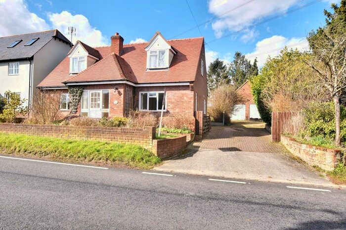 3 Bedroom Detached House For Sale In Debden Green, Saffron Walden, CB11
