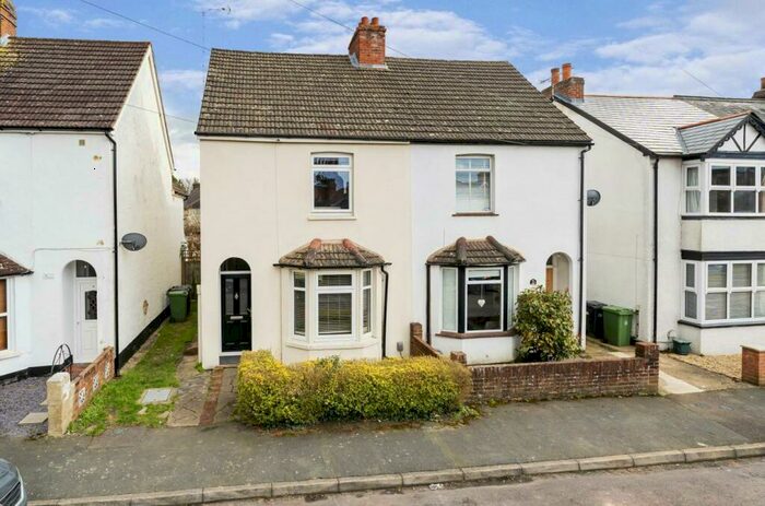 4 Bedroom Semi-Detached House To Rent In Brook Road, Camberley, GU15