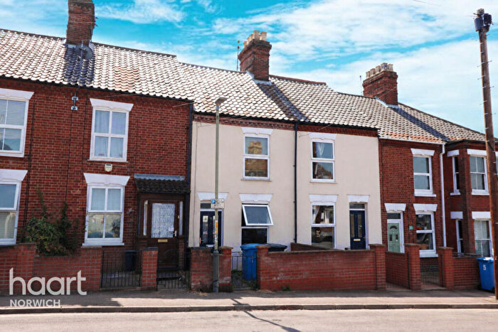 2 Bedroom Terraced House To Rent In Churchill Road, Norwich, NR3