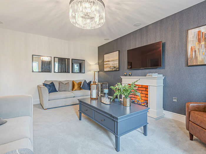 4 Bedroom Detached House For Sale In Hadleigh, IP7