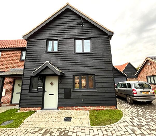 3 Bedroom Semi-Detached House To Rent In Alia Way, North Lopham, IP22