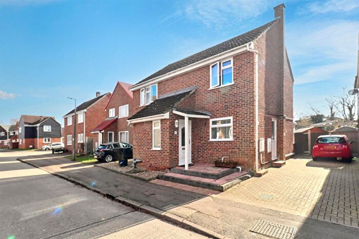 4 Bedroom Detached House For Sale In Ennerdale Avenue, Great Notley, Braintree, CM77