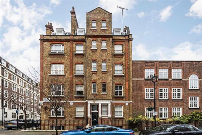2 Bedroom Flat To Rent In Marylebone Street, London, W1G