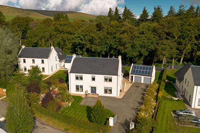 6 Bedroom Detached House For Sale In Rutherford Gardens, West Linton, EH46