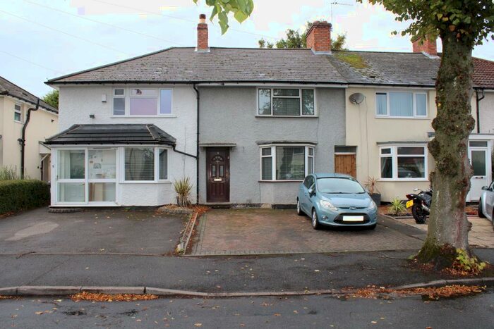 3 Bedroom House To Rent In Hopton Grove, Birmingham, B13