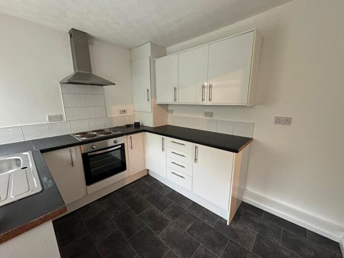 3 Bedroom Terraced House To Rent In Barden Lane, Burnley, BB10