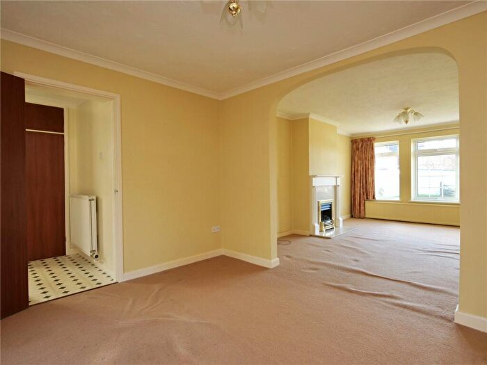 3 Bedroom Bungalow For Sale In Charlton Close, Shepton Mallet, BA4
