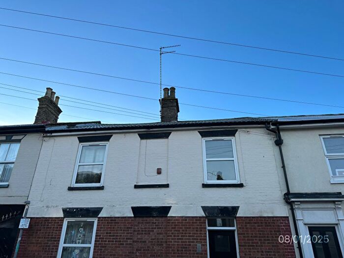 1 Bedroom Flat To Rent In Tonning Street, Lowestoft, Suffolk, NR32