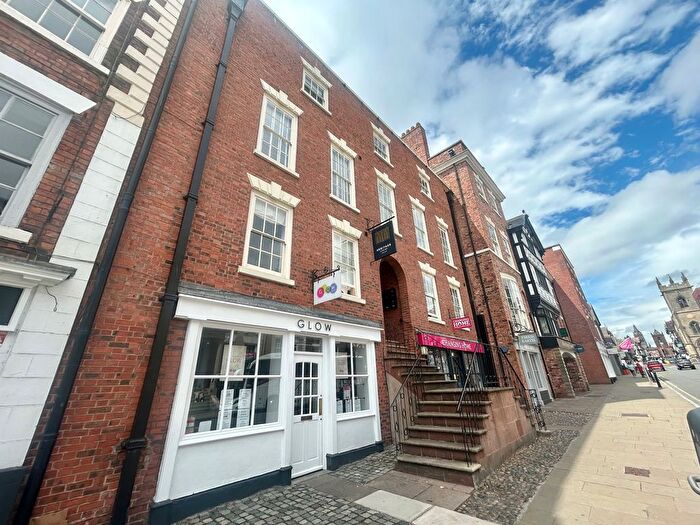 1 Bedroom Flat To Rent In Lower Bridge Street, Chester, CH1