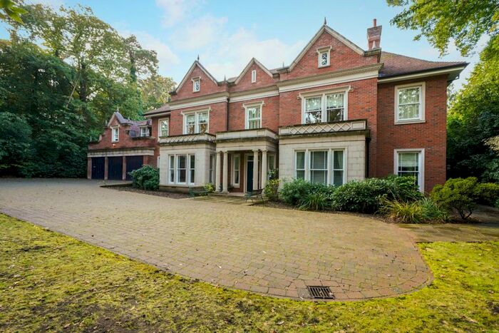 6 Bedroom House To Rent In Granville Road, St George's Hill, KT13