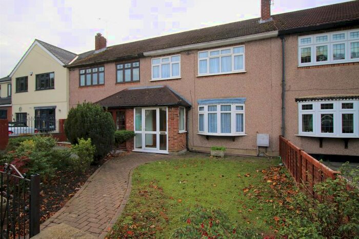 3 Bedroom Terraced House To Rent In Garry Way, Romford RM1