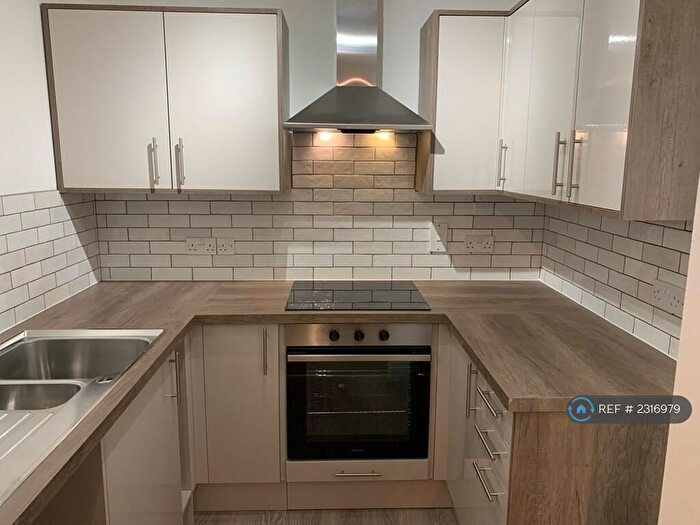 1 Bedroom Flat To Rent In Brabant Way, Westbury, BA13