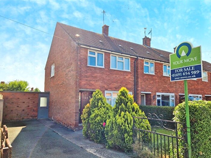 3 Bedroom End Of Terrace House For Sale In Western Avenue, Whittington, Oswestry, Shropshire, SY11