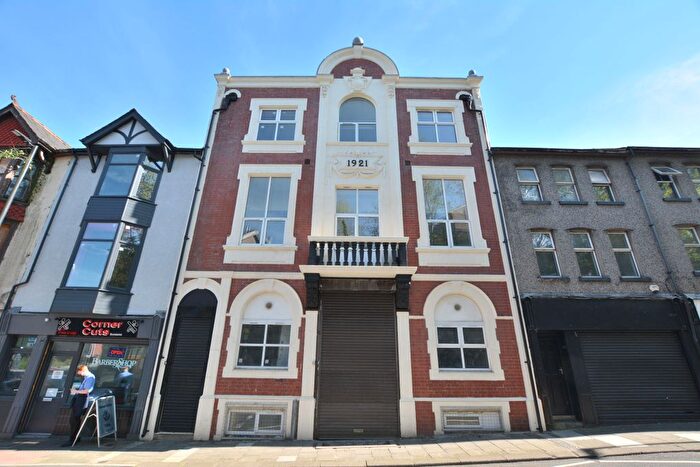 2 Bedroom Flat To Rent In Cemetery Road, Porth, CF39