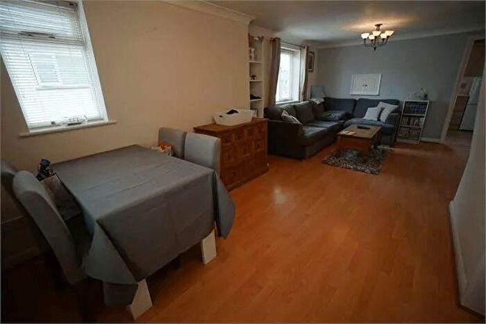2 Bedroom Flat To Rent In Akersloot Place, West Mersea, CO5