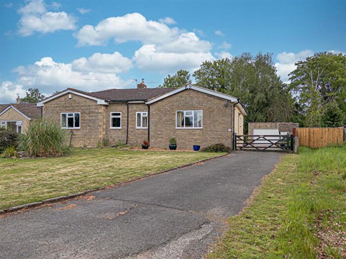 3 Bedroom Semi-Detached Bungalow For Sale In The Spa, SN12