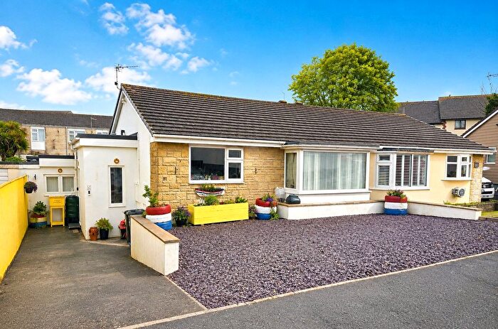 3 Bedroom Bungalow For Sale In Bede Haven Close, Bude, Cornwall, EX23