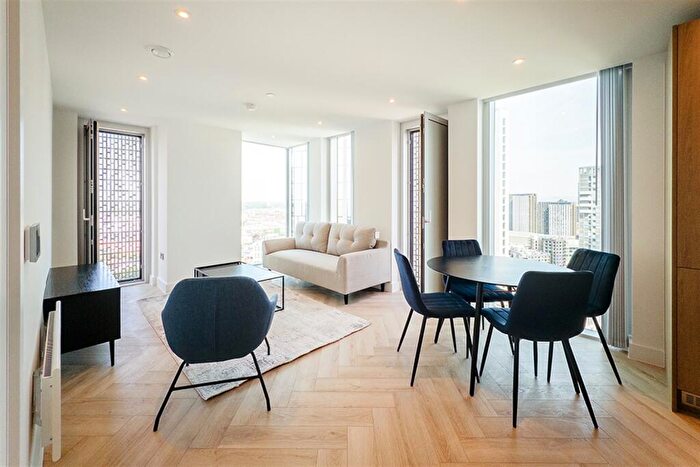 2 Bedroom Apartment To Rent In Bankside, Colliers Yard, M3