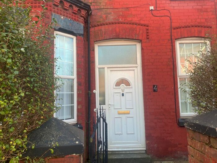 2 Bedroom Flat To Rent In Sandringham Road, Waterloo, Liverpool, L22