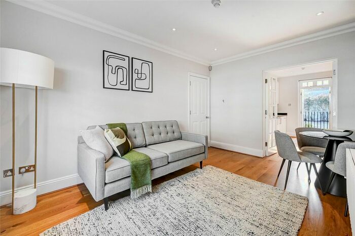 2 Bedroom Flat To Rent In Ebury Street, Belgravia, London, SW1W