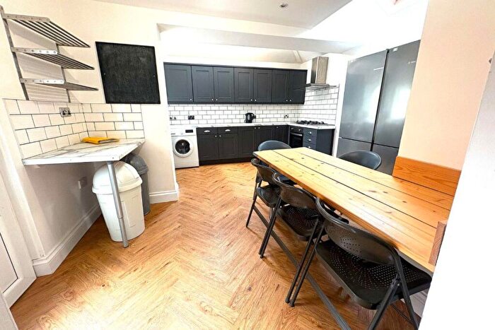 7 Bedroom House To Rent In Kenmare Road, Liverpool, L15