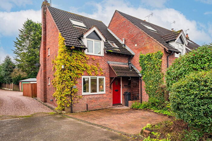 3 Bedroom Mews For Sale In Eaton Road, Tarporley, CW6