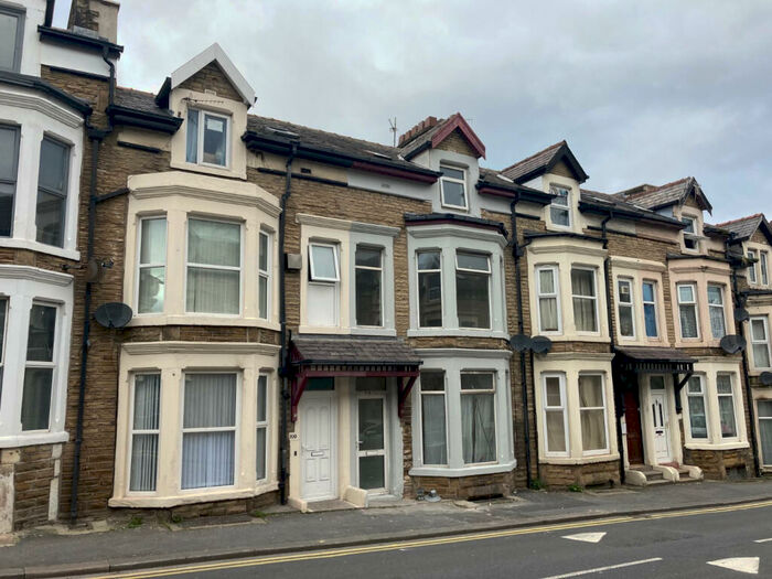 5 Bedroom House To Rent In Euston Grove, Morecambe, LA4