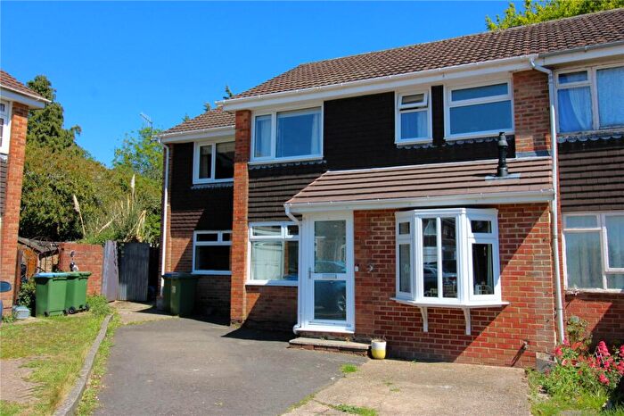 4 Bedroom Semi Detached House For Sale In Wild Ridings, Fareham, Hampshire, PO14