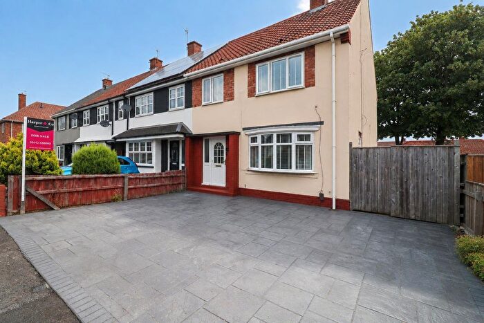 3 Bedroom Semi-Detached House For Sale In Ravensworth Road, Billingham, TS23