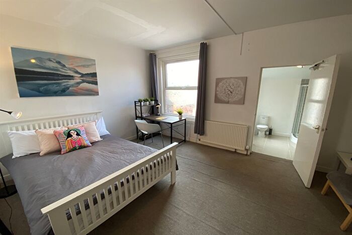 1 Bedroom Terraced House To Rent In A Kennington Rd, Jubilee Campus, NG8