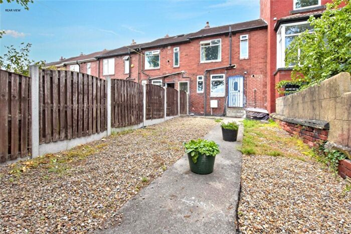 2 Bedroom Terraced House For Sale In St. Michaels Lane, Leeds, West Yorkshire, LS4