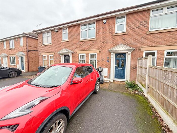 3 Bedroom Terraced House To Rent In Thoresby Close, Ripley, DE5
