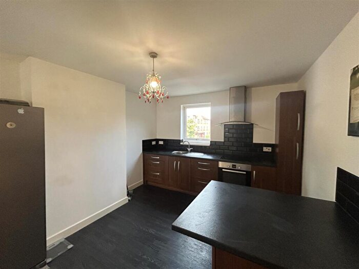 1 Bedroom Flat To Rent In Pasture Road, Goole, DN14