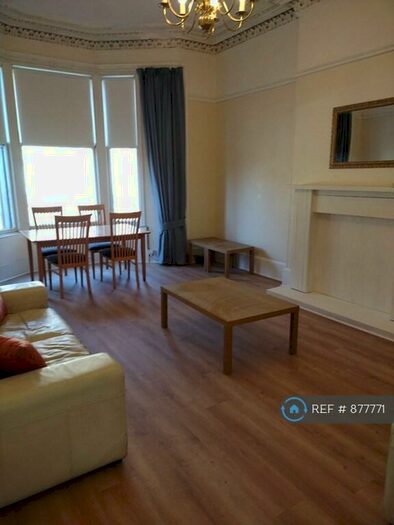 3 Bedroom Flat To Rent In Great Western Road, Glasgow, G12