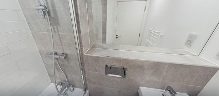 2 Bedroom Apartment To Rent In Carver Street, Birmingham, B1