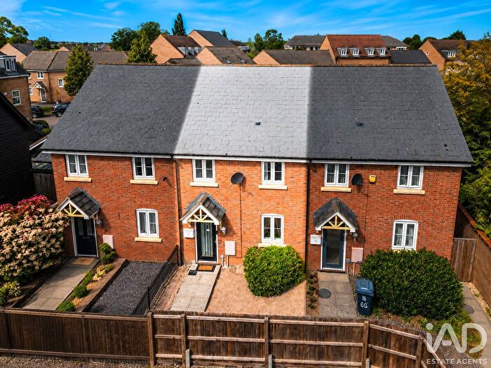 3 Bedroom Terraced House For Sale In Bourneys Manor Close, Willingham, Cambridgeshire, CB24