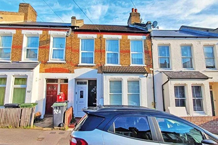 Land For Sale In Basement Floor Flat Highclere Street, London, SE26