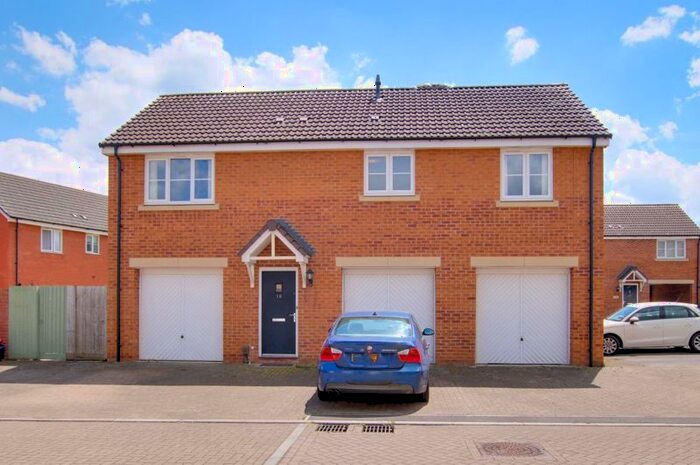 2 Bedroom Flat To Rent In Pipistrelle Crescent, Trowbridge, BA14