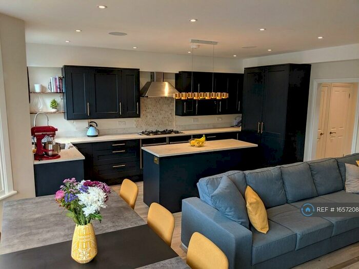 3 Bedroom Maisonette To Rent In Fordwych Road, London, NW2