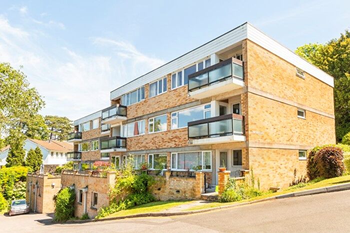 2 Bedroom Flat To Rent In Hazelwood Road, Bristol, BS9