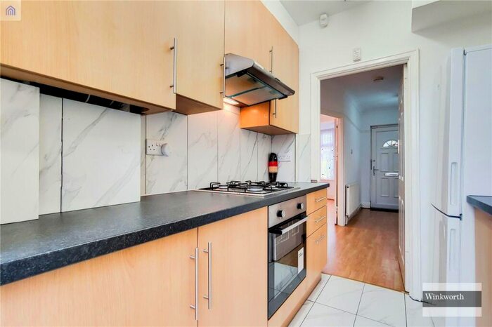 3 Bedroom Terraced House To Rent In Winchester Avenue, Kingsbury, London, NW9