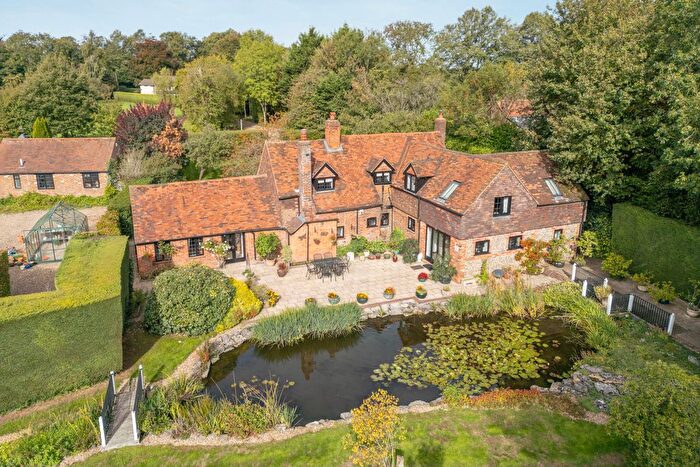 4 Bedroom Cottage For Sale In Cryers Hill Road, Cryers Hill, High Wycombe, Buckinghamshire, HP15