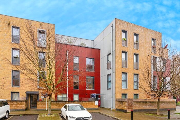 1 Bedroom Flat For Sale In Reaston Street, London, SE14