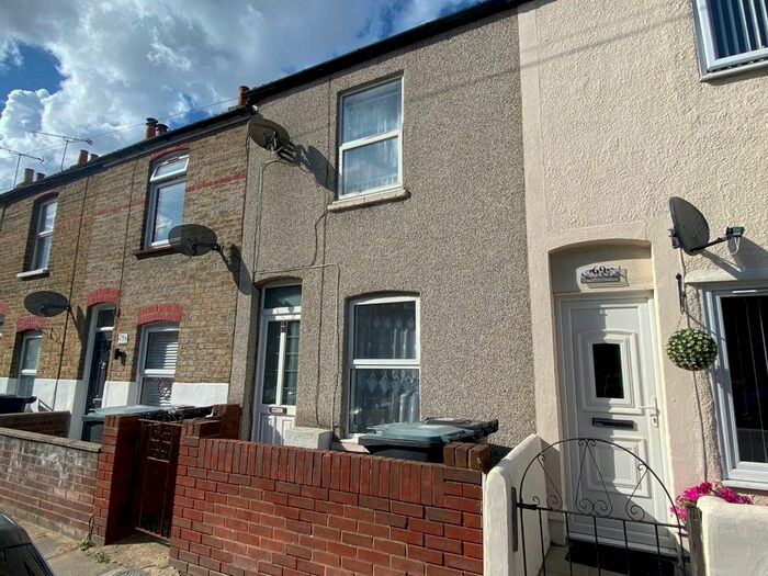 2 Bedroom Terraced House To Rent In Nelson Road, Northfleet, Gravesend, Kent, DA11