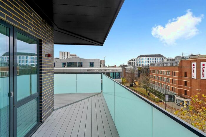 2 Bedroom Flat To Rent In Eden House, Hounslow, TW3