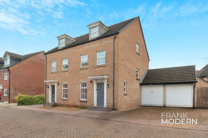 3 Bedroom Property For Sale In Sprigs Road, Hampton Hargate, PE7