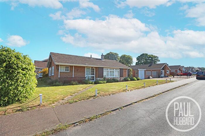 3 Bedroom Detached Bungalow To Rent In Parkland Road, Norwich, NR6