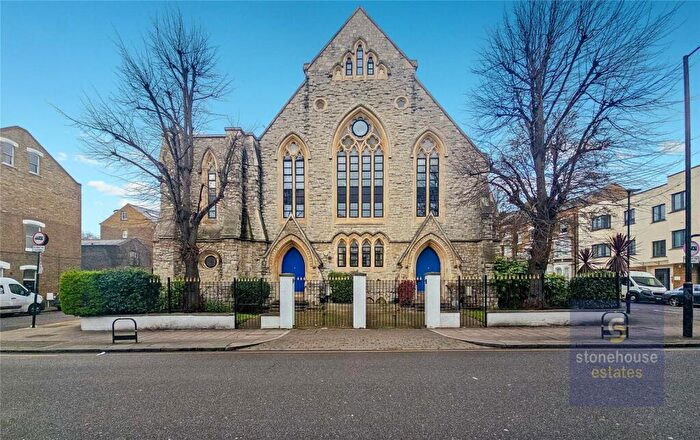 2 Bedroom Apartment To Rent In St Christophers Court, Junction Road, Tufnell Park, London, N19