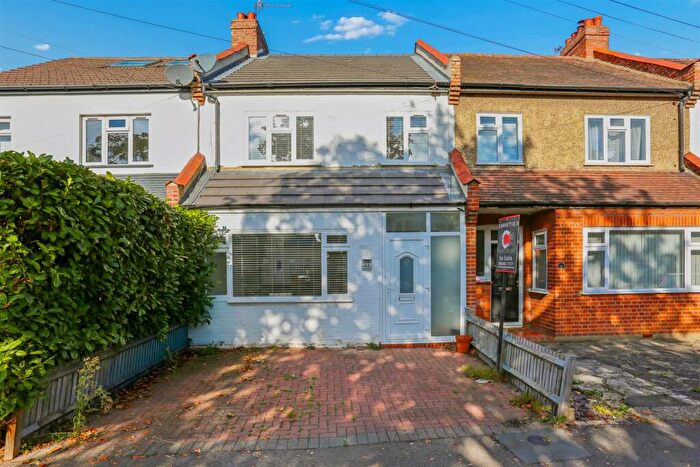 3 Bedroom Terraced House For Sale In Senga Road, Wallington, SM6