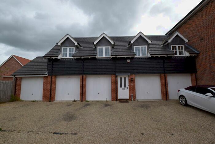 2 Bedroom Apartment To Rent In Vanguard Chase, NR5